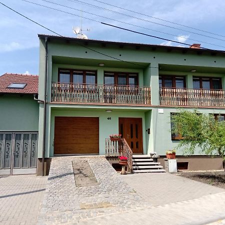 U Hradeb Daire Mikulov Dış mekan fotoğraf